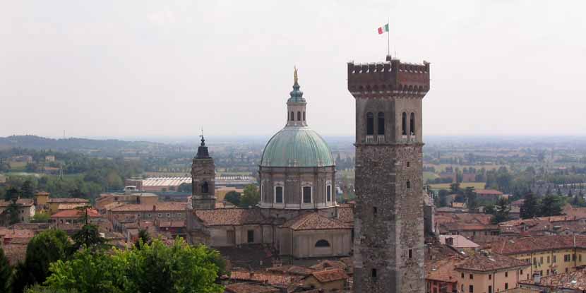 Solidarietà: “Un Sorriso sotto l’Albero” a Lonato del Garda , anche con Feralpi